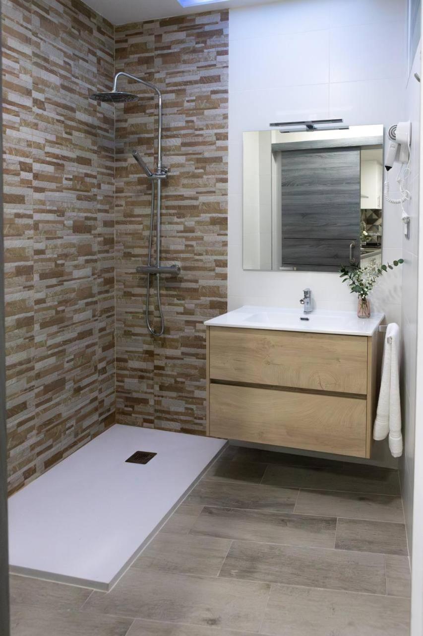 Apartamento O Lar De Romaris I - O Lar De Romaris II Padrón Exterior foto